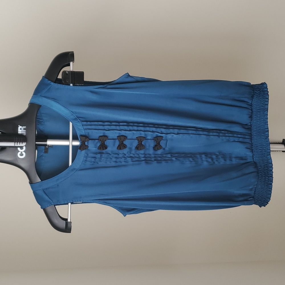 Teal Jacob bowtie top in size medium